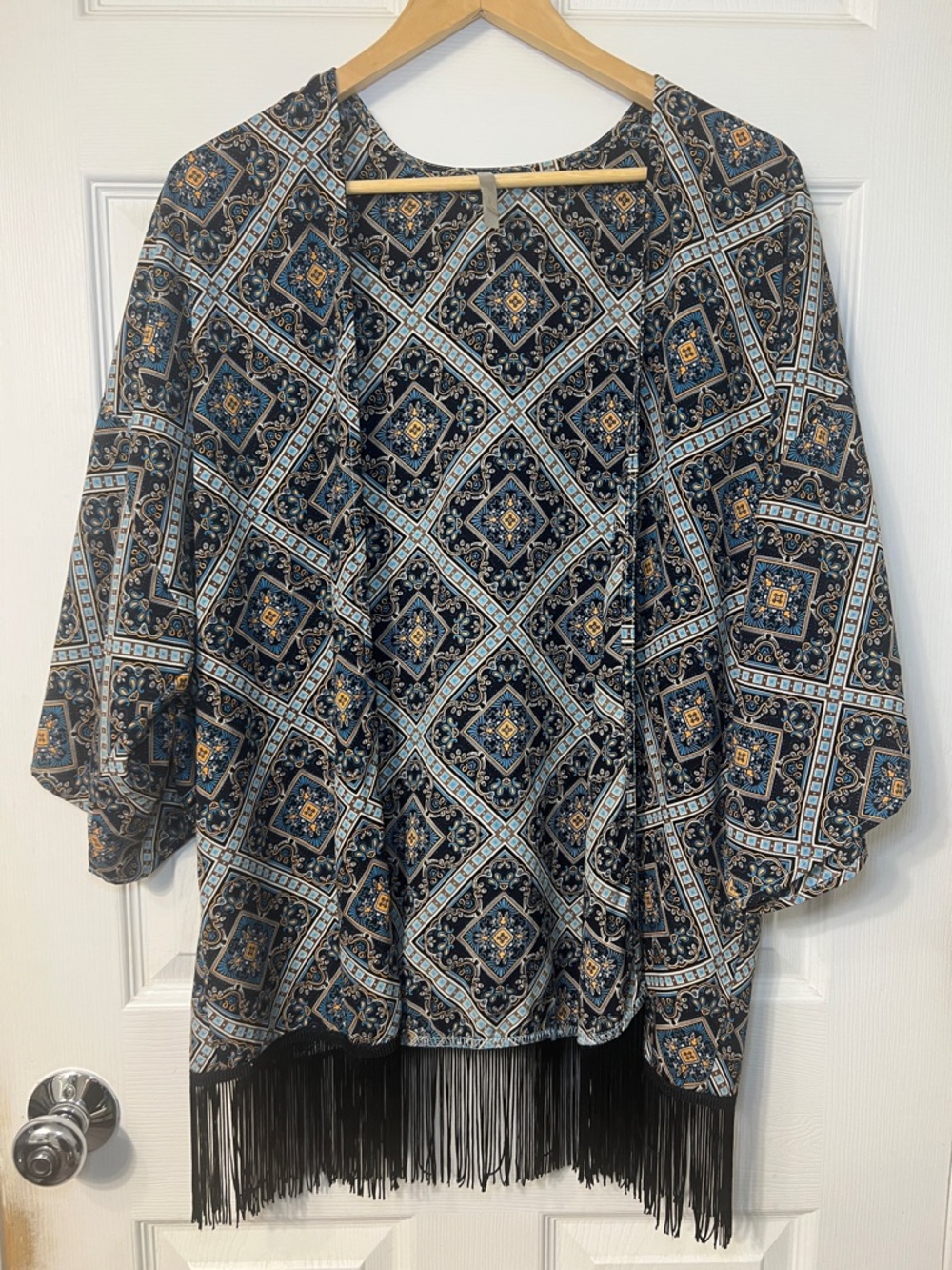 Mona B Fringe Hem Geometric Print Kimono Size M/L Boho Tribal Hippie Festival